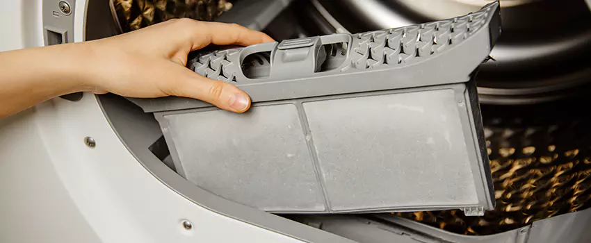 Signs Of A Clogged Dryer Lint Trap in Cheektowaga, New York